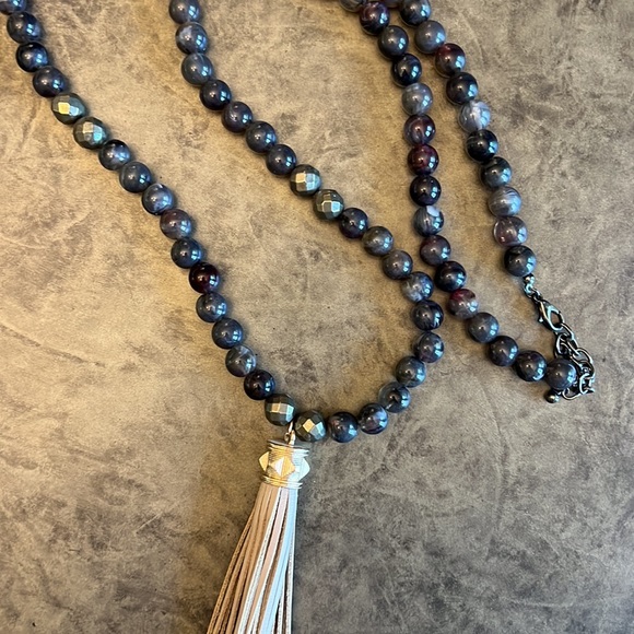 Necklace - Picture 3 of 3